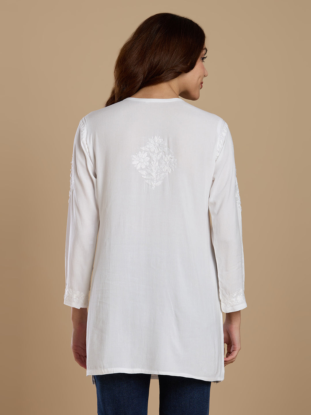 Bakhiya Work Hand-Embroidered Chikankari Short Kurta