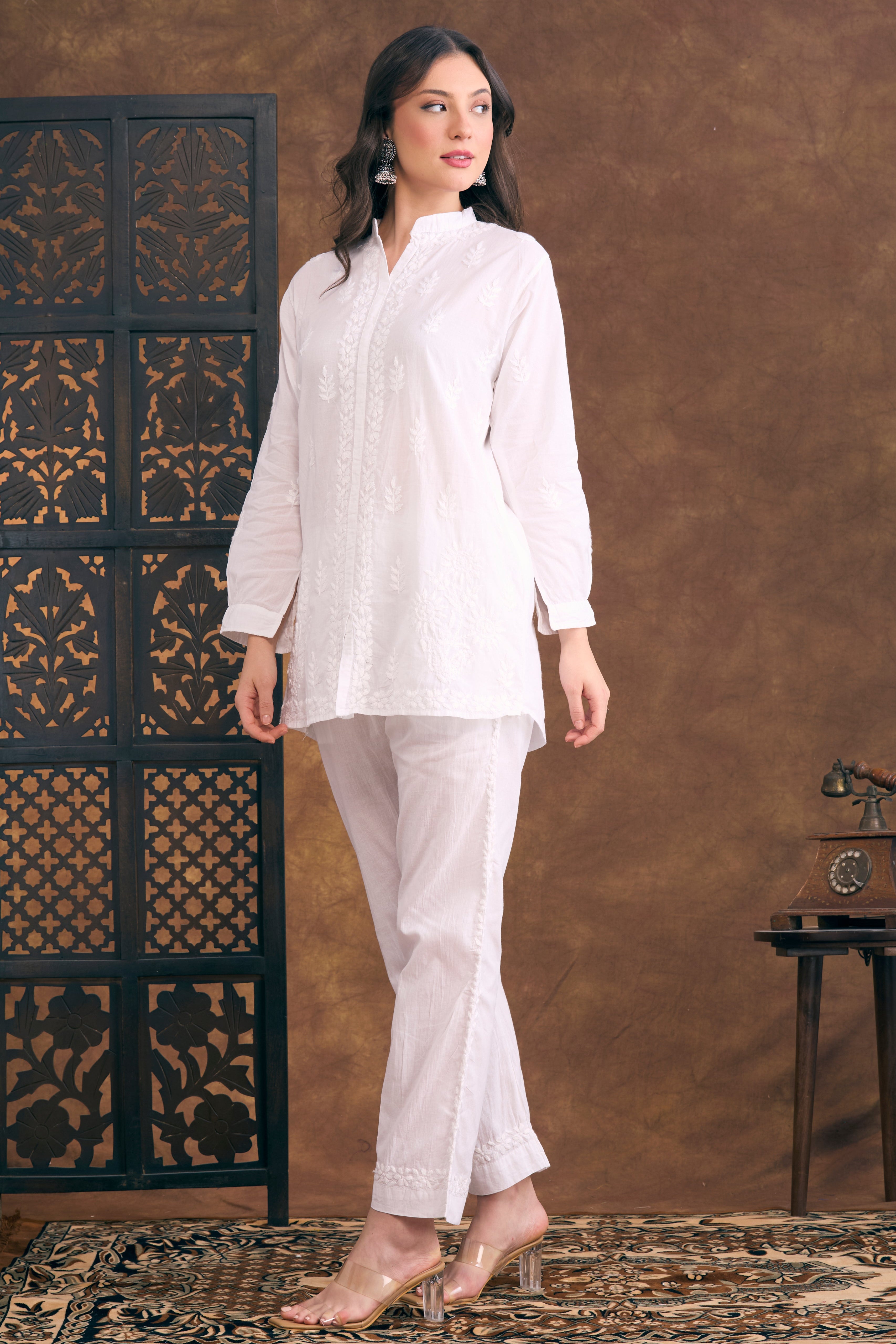 Safina Chikankari Two-Piece Set