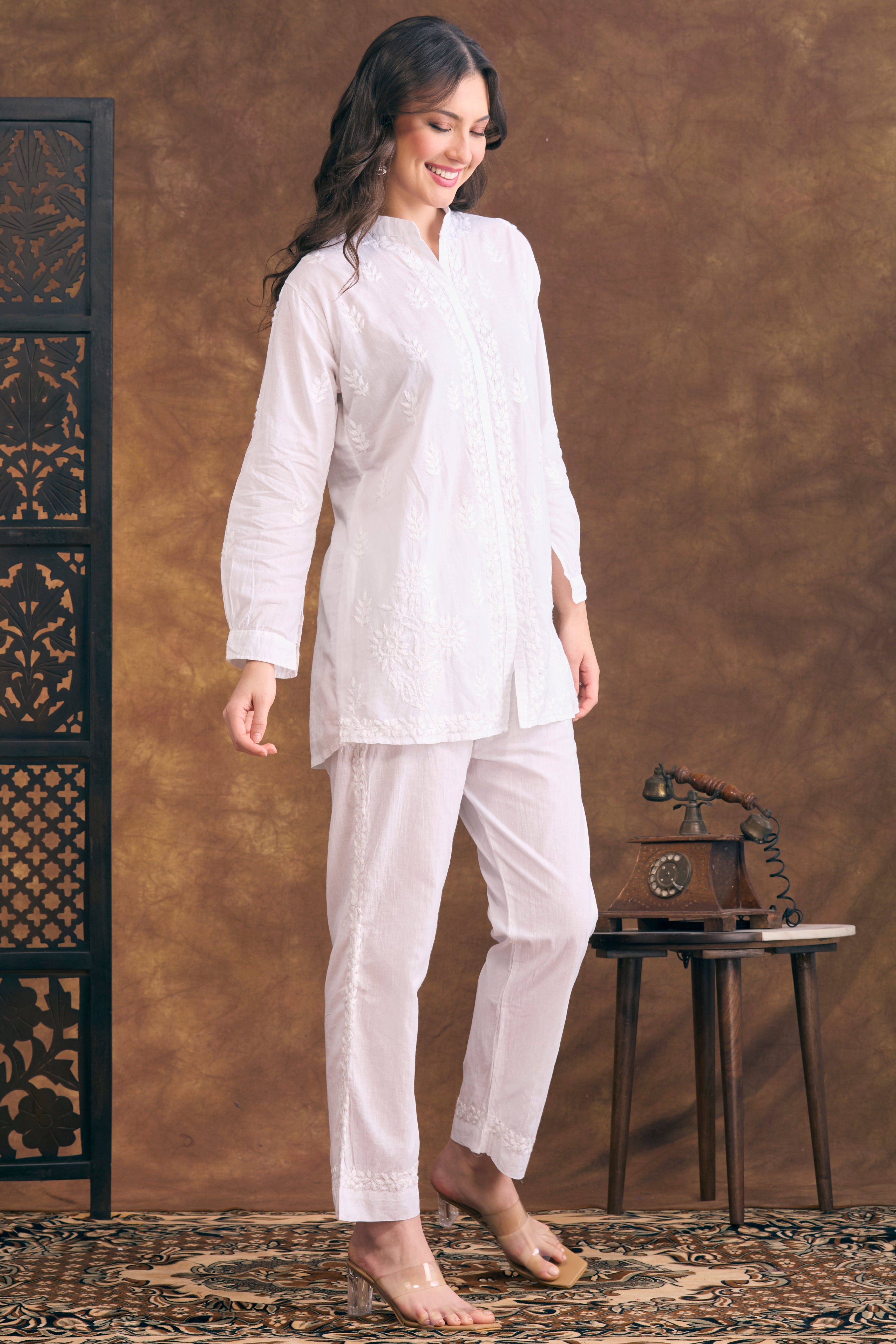 Safina Chikankari Two-Piece Set